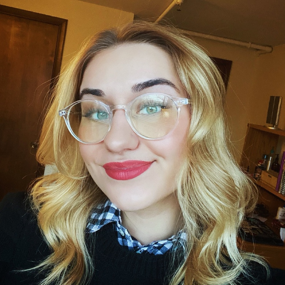 Meet your Posher, Gabrielle